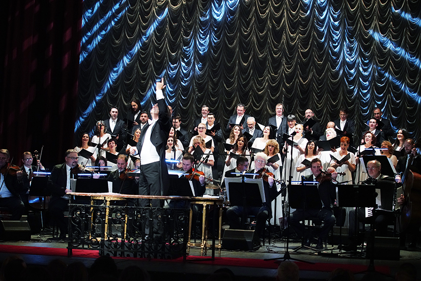 Choir and National Orchestra RTS "Ko to tamo..." National Theatre, 21.10.2022.